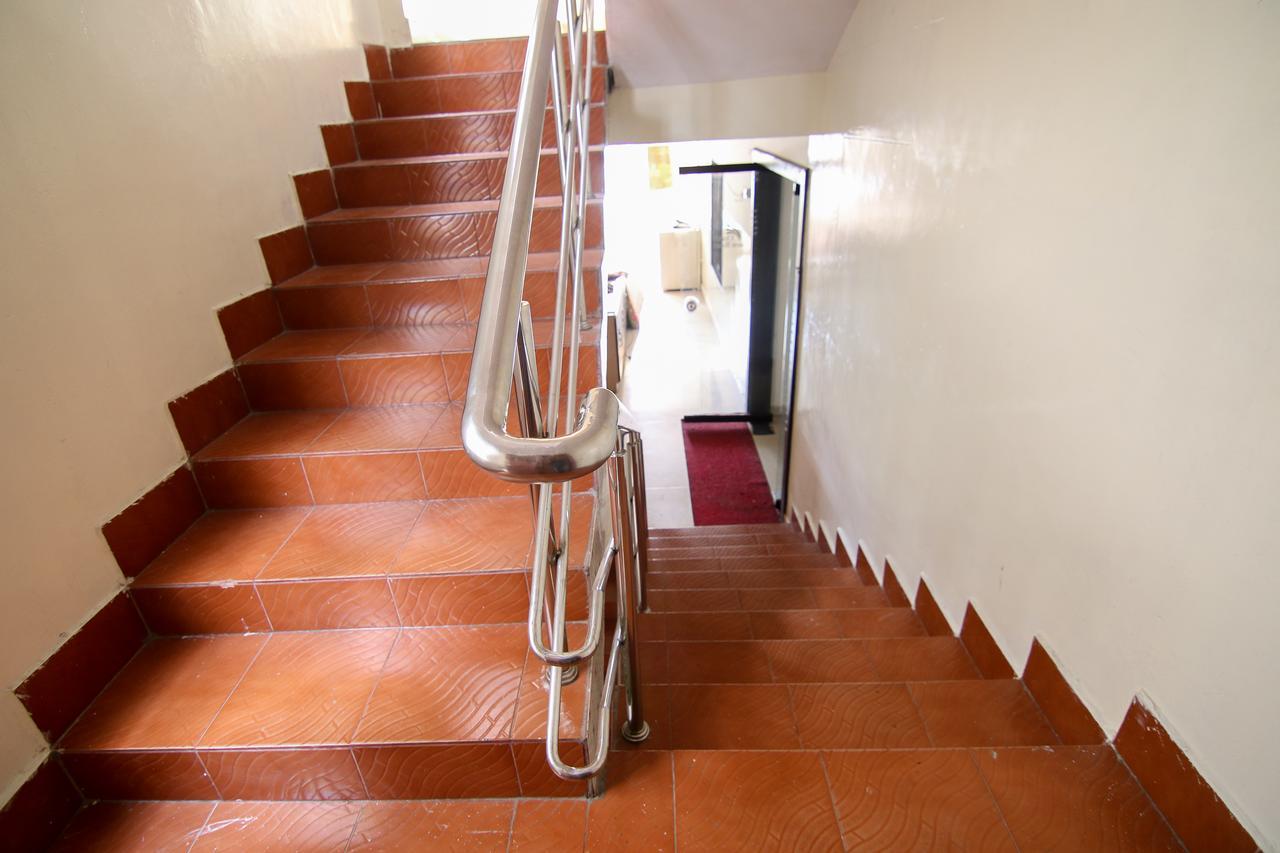 Oyo 9207 Chakri Guest House Βιζαχαπατνάμ Εξωτερικό φωτογραφία