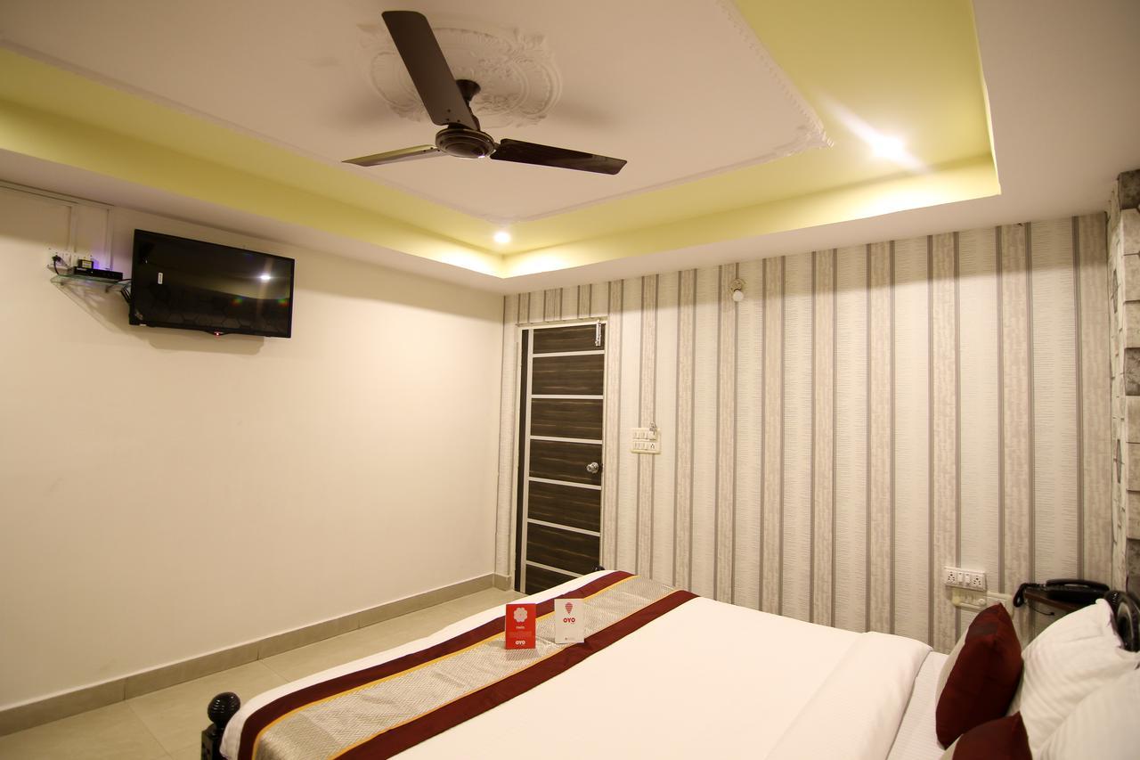 Oyo 9207 Chakri Guest House Βιζαχαπατνάμ Εξωτερικό φωτογραφία