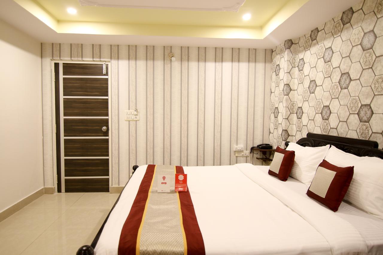 Oyo 9207 Chakri Guest House Βιζαχαπατνάμ Εξωτερικό φωτογραφία